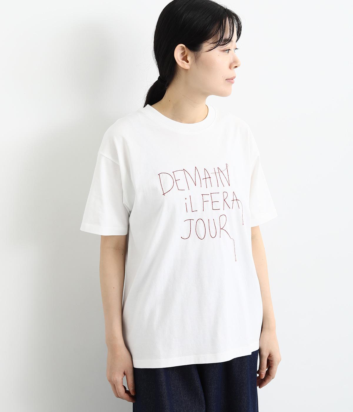 ロゴ刺繍Tシャツ(オフホワイト-F)