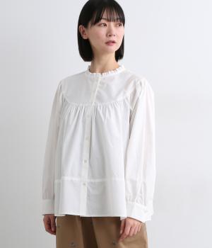 スタンドフリルラウンドヨークブラウス