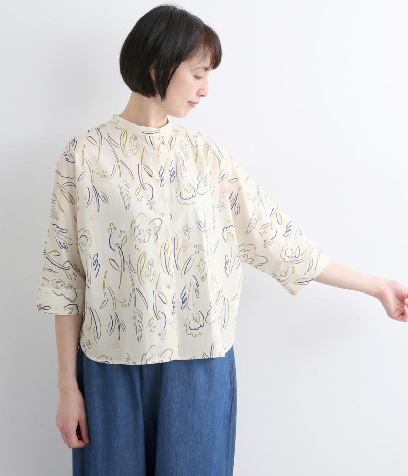 ダンシングフラワードルマンブラウス