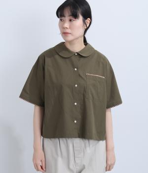はまぐりステッチ丸衿クロップドシャツ(カーキ-F)