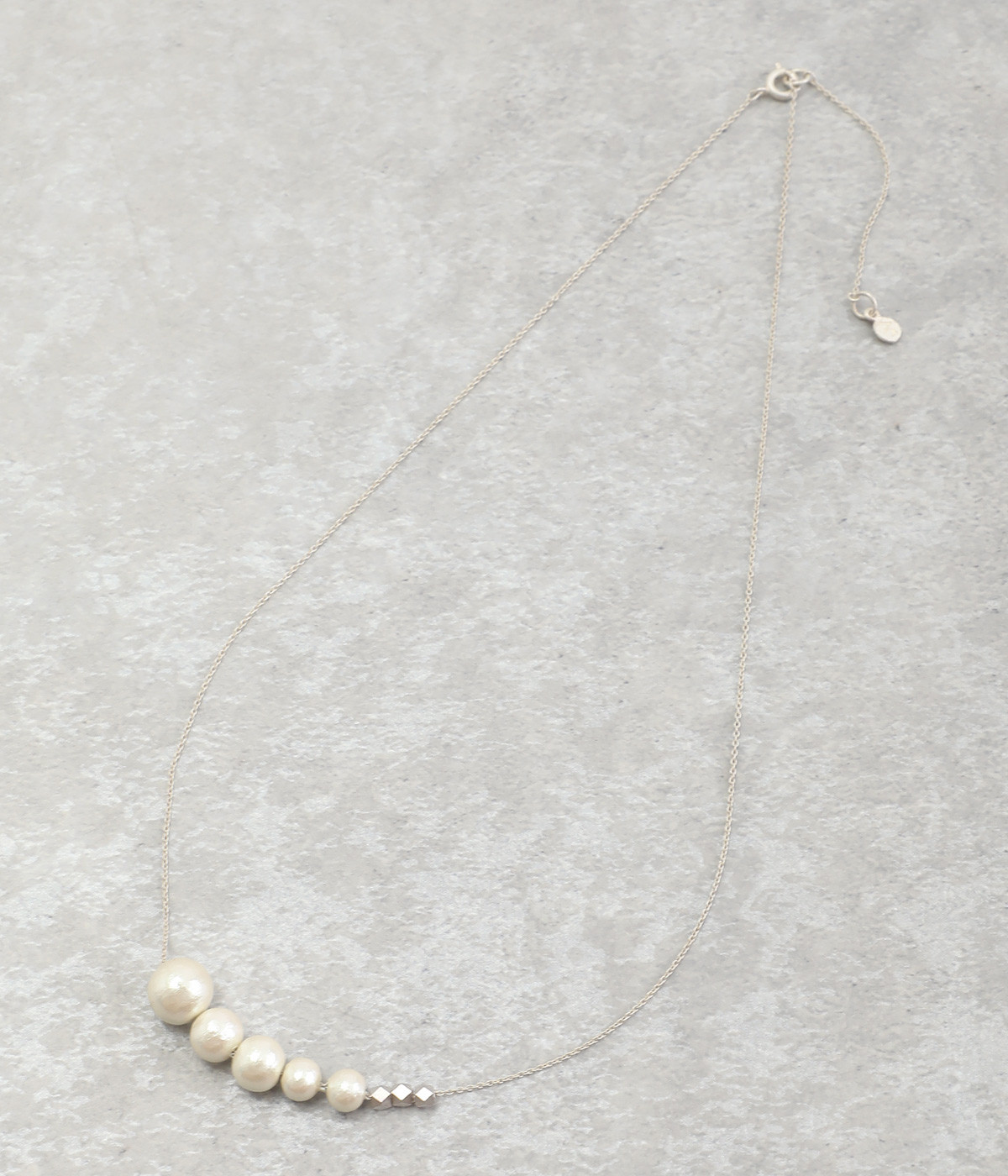 グラデコットンパール＆ビーズ　ネックレス(シルバー-ONESIZE)