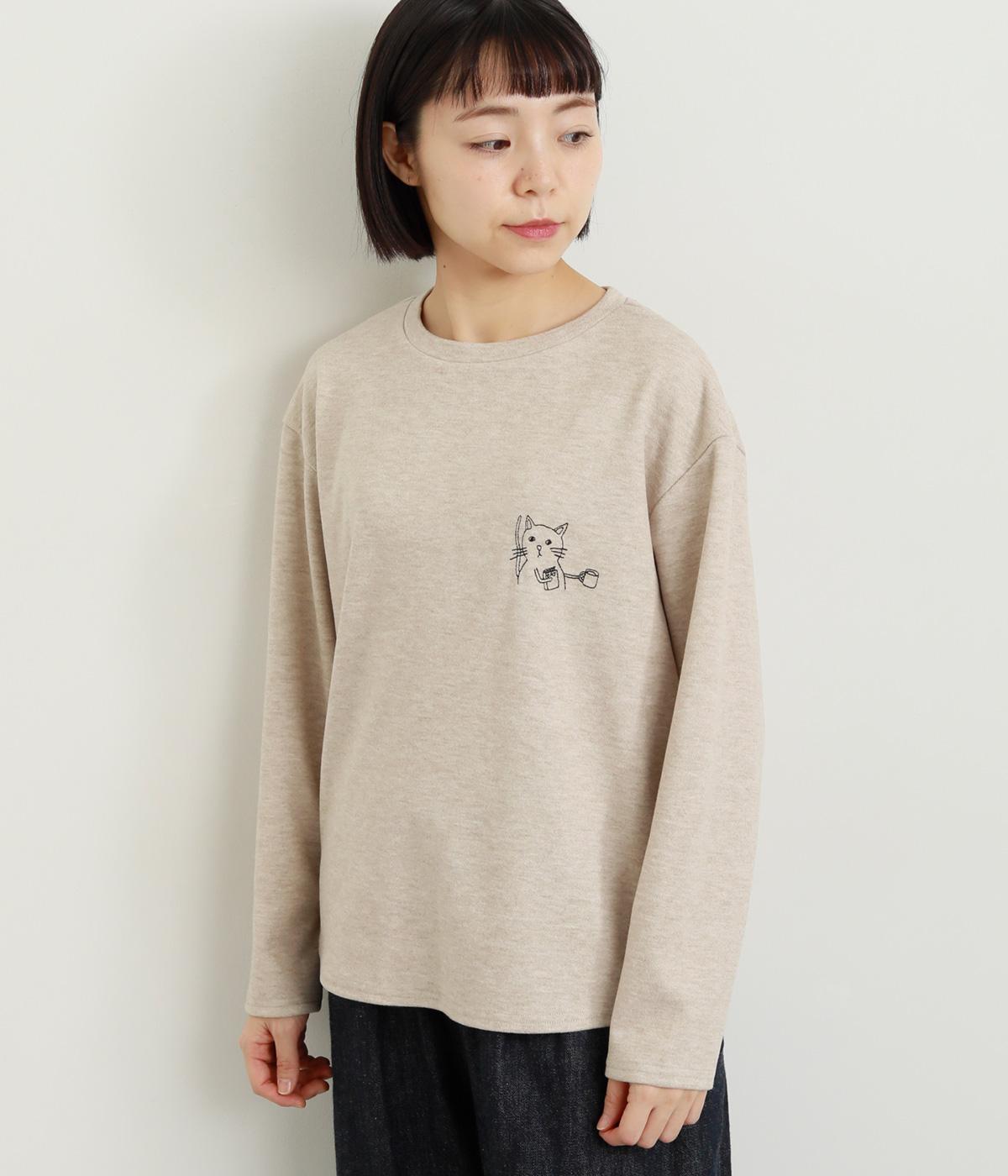 読書ネコ刺しゅう裾ラウンドプルオーバー(ベージュ-F)