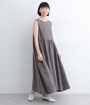 リネンノースリーブギャザーワンピース(チャコール-F)