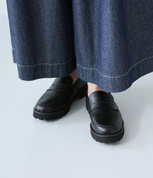 【8月下旬発売予定】厚底ゆったりローファー(ブラック-230)