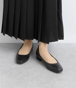 【REGETA Femstyle】スクエアフラットパンプス