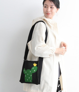 サボテンショルダーバッグ(ブラック-ONESIZE)