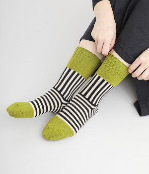 エスカリエソックス(オリーブ-ONESIZE)