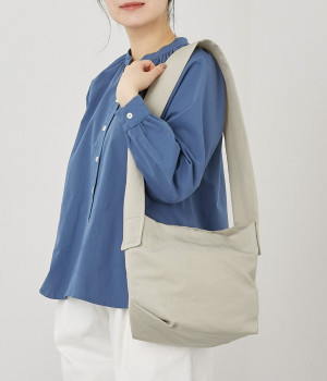 バケットショルダーバッグ(サンドベージュ-ONESIZE)