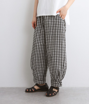 コットンリネンギンガムチェック裾タックパンツ(ブラック-ONESIZE)