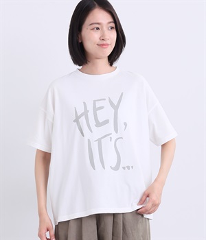 ソフト天竺 【HEY，IT'S】プリントTシャツ(オフホワイト-ONESIZE)