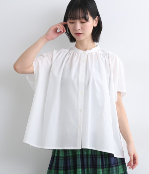【made in japan】コットン フレンチスリーブギャザーシャツ(オフホワイト-ONESIZE)