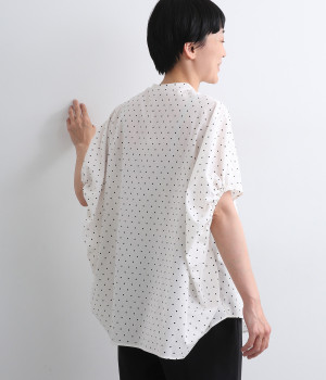 【made in japan】コットン ドット柄タックブラウス(オフホワイト-ONESIZE)