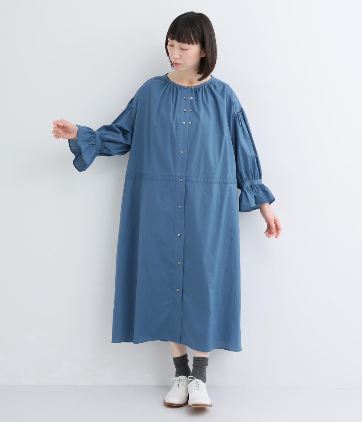 コットンローンワッシャーキャンディスリーブワンピース(ブルー-F)