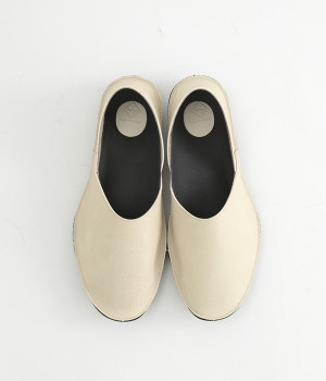 バブーシュソール　プレーンシューズ(アイボリー-S)