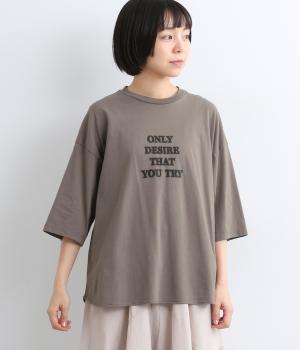 【日本製】スプレー調プリントTシャツ(モカ-F)
