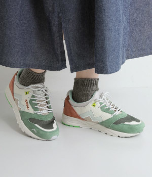 アリア95　24SSカラー(コルク/フォギーデュー-6)