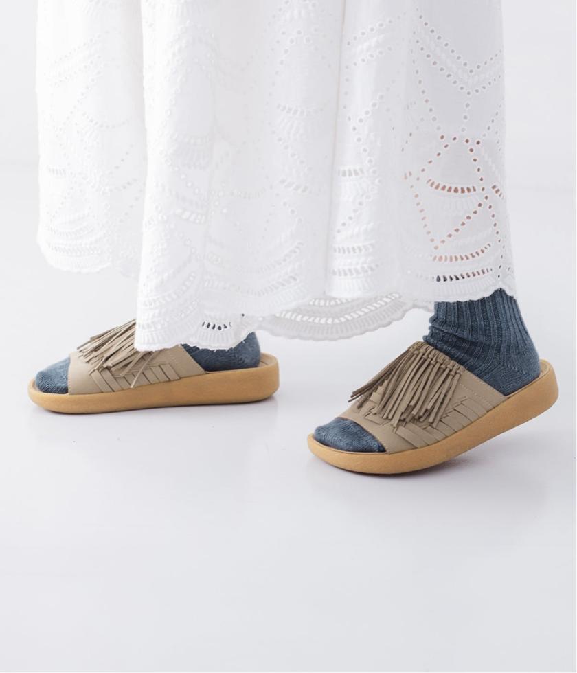 THUNDERBIRD THATCH SLIDE