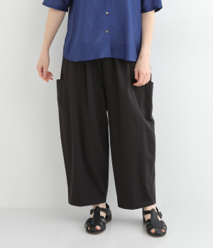 コットンカーゴコクーンパンツ(ブラック-ONESIZE)