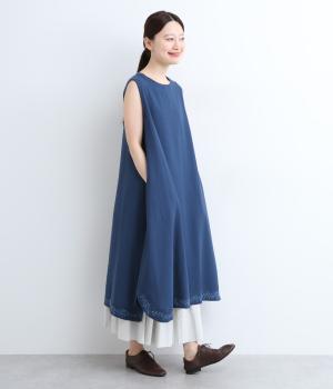 レーヨンリネン刺繍入りノースリーブワンピース(ブルー-ONESIZE)