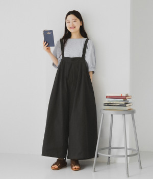 コットンツイルタック使いサロペットパンツ(ブラック-ONESIZE)