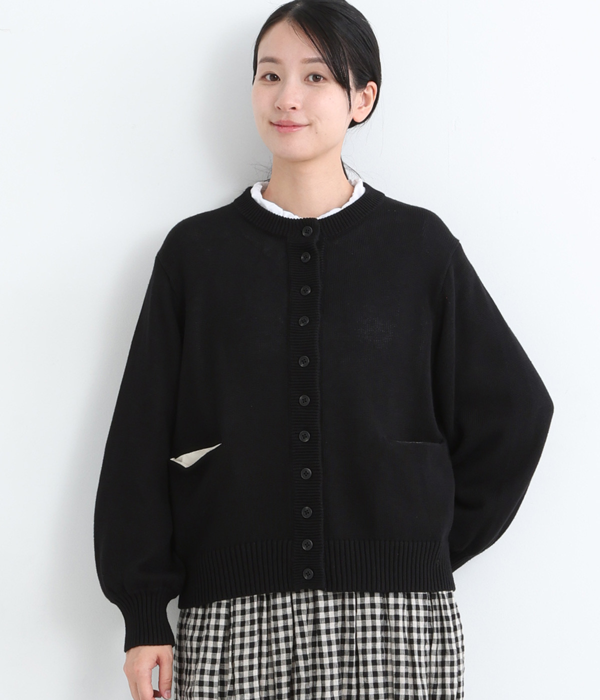 コットンリネンニット 多釦カーディガン(ブラック-ONESIZE)
