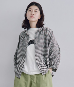 コットンリネン平織りドルマンスリーブシャツ(ブラックギンガム-ONESIZE)