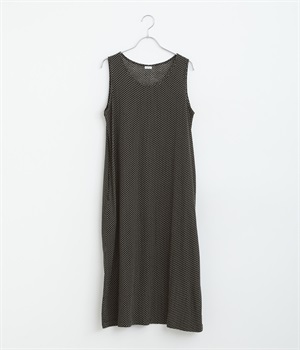 ドットプリント塩縮加工インナーワンピース(ブラック-ONESIZE)