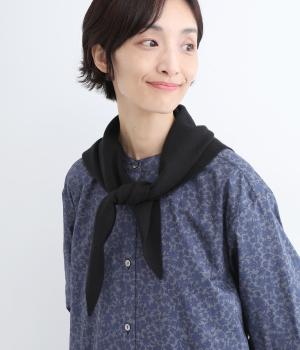カシミヤ混 サンカクスカーフ(ブラック-F)