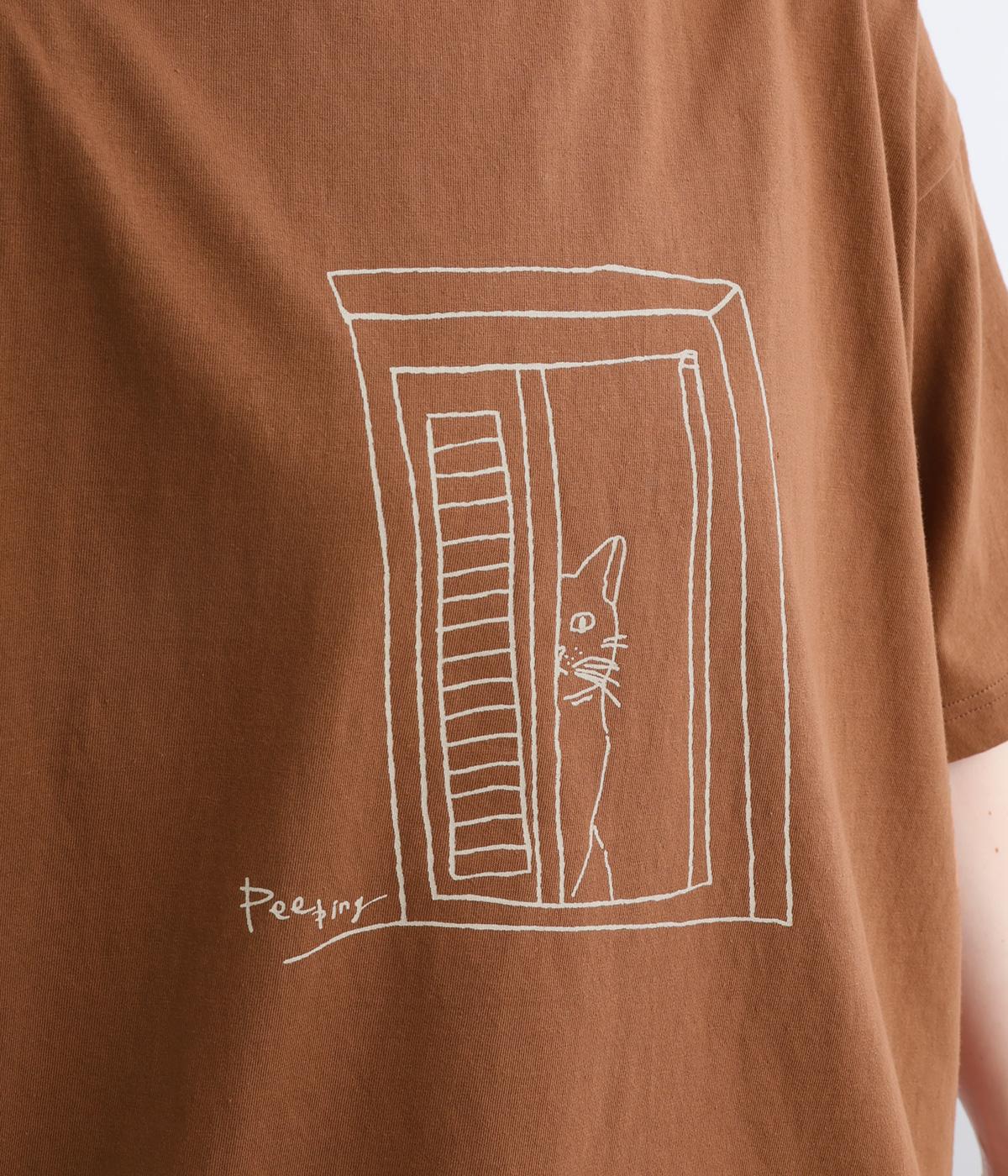 コットンラフィ天竺のぞき猫Tシャツ(ブラウン-F)