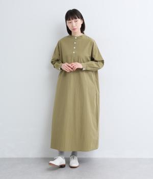 コットンナイロンワッシャーヘンリーネックワンピース(BACKポケット付)(オリーブ-F)