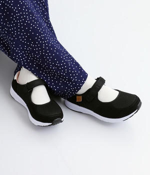 軽量スニーカー(ブラック-L)