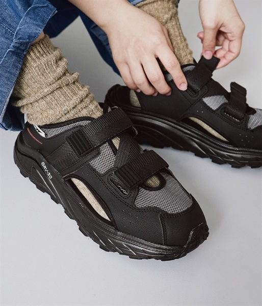 EASTEND PORT(ブラック-235)