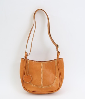 カウレザー　ラウンドステッチ　ショルダーバッグ