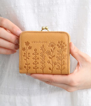 フラワー型押し　がま口コンパクト財布(キャメル-ONESIZE)