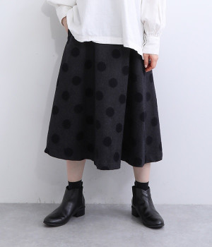 ウール中玉ドットフレアスカート(ブラック-ONESIZE)