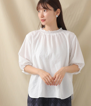 東炊きローンシャーリング6分袖ブラウス(オフホワイト-ONESIZE)