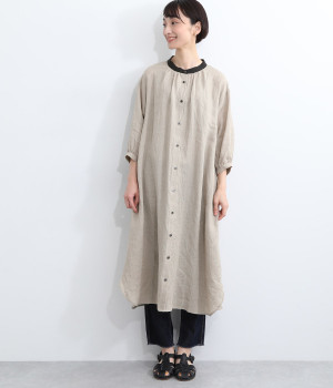 スタンド襟バイカラーワンピース(ナチュラル×ブラック-ONESIZE)