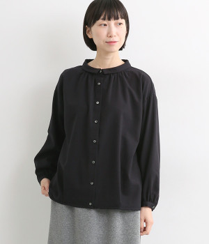 コットンカシミヤちび襟ブラウス