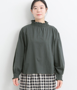 東炊きローン　シャーリングスタンドネックブラウス(チャコールグレー-ONESIZE)