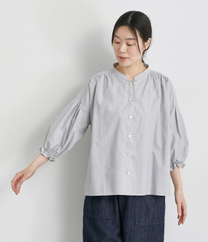 ピンストライプスタンドカラーブラウス(アイボリー-ONESIZE)