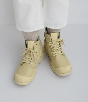 PAMPA HI SEEKER LITE＋ WP＋(SAHARA/ECRU-235)