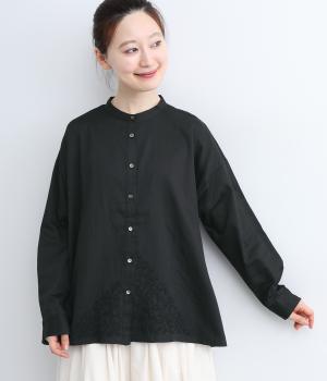 サテン木漏れ日刺繍シャツ(ブラック-ONESIZE)