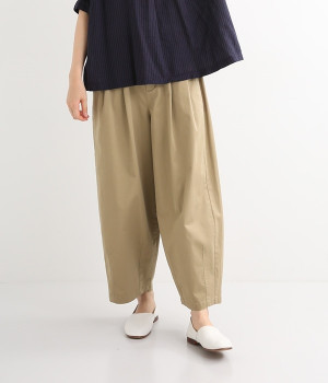チノクロップドサーカスパンツ(ベージュ-L)
