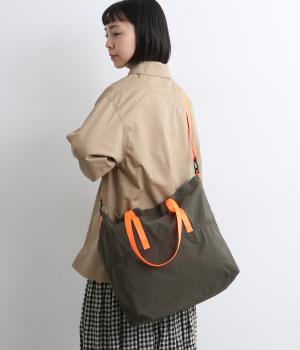 PACK-IN POCKET TOTE(チャコール/オレンジ-F)