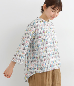 コットンローンプリント柄7分袖クルーネックプルオーバー(ホワイト鉢植柄-ONESIZE)