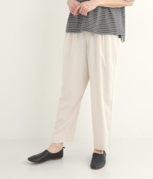 ナチュラルリネンゆったりテーパードパンツ(ナチュラル-ONESIZE)