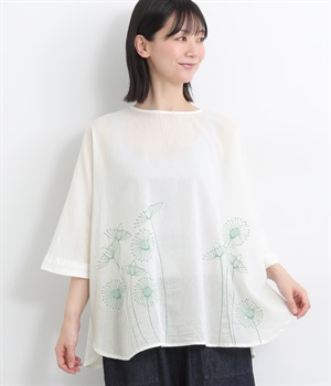 咲き誇るohanaたち刺繍ルーズチュニック(ナチュラル-ONESIZE)