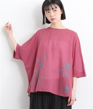 咲き誇るohanaたち刺繍ルーズチュニック(ベリー-ONESIZE)