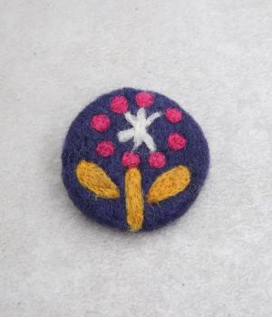 フェルトマルブローチ(ネイビー-F)