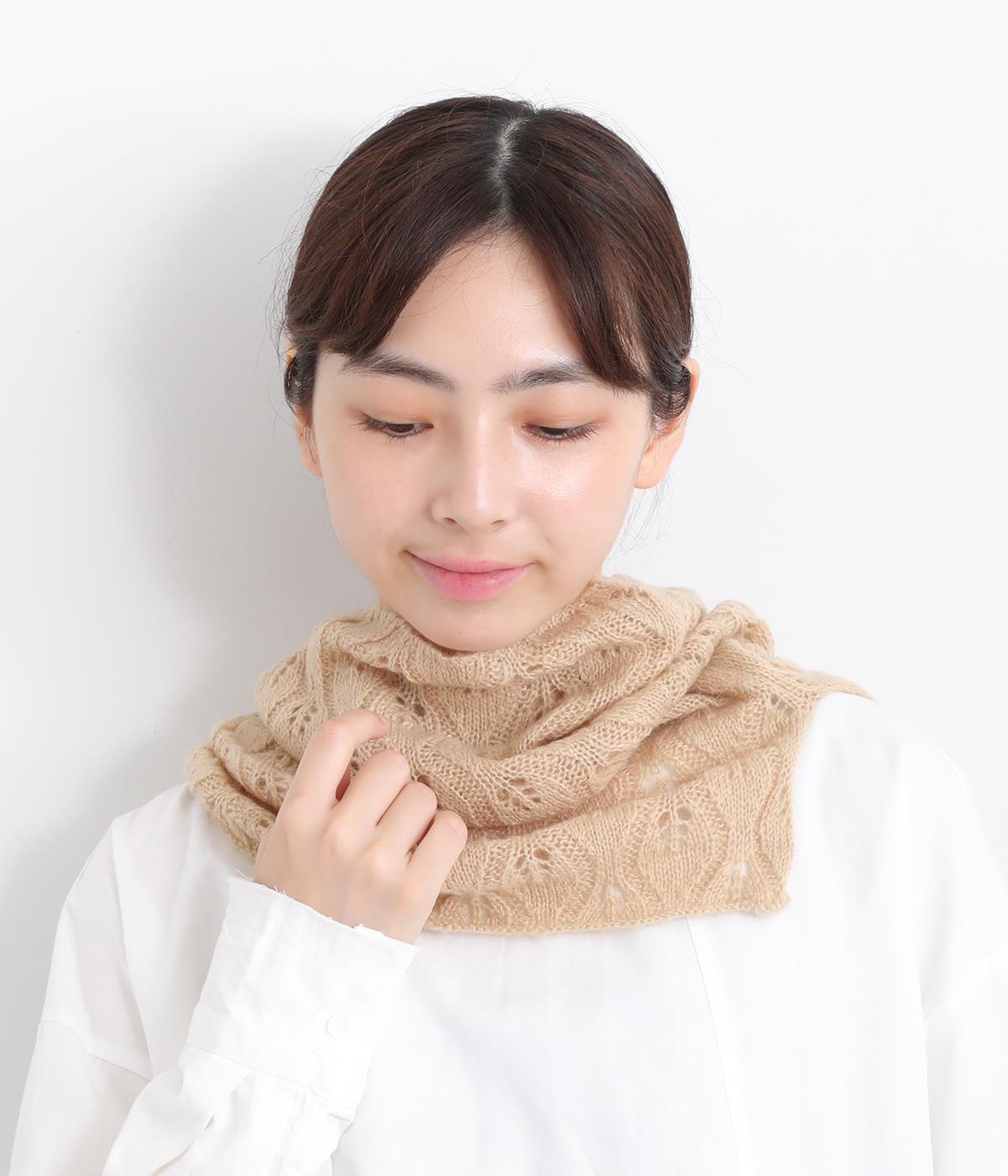 スリット入りニットスヌード(ベージュ-ONESIZE)